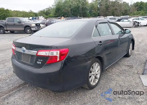 2014 Toyota Camry Hybrid Xle z USA, uszkodzony, nr VIN 4T1BD1FKXEU111906